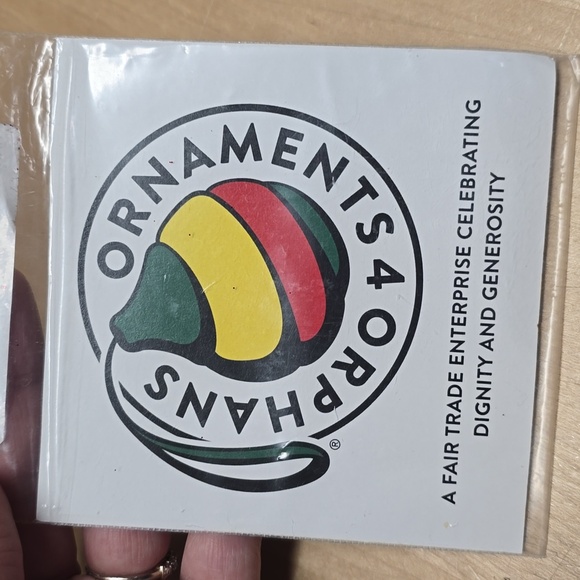 {Ornaments 4 Orphans} Open Heart Beaded Ornamemt - Picture 4 of 6